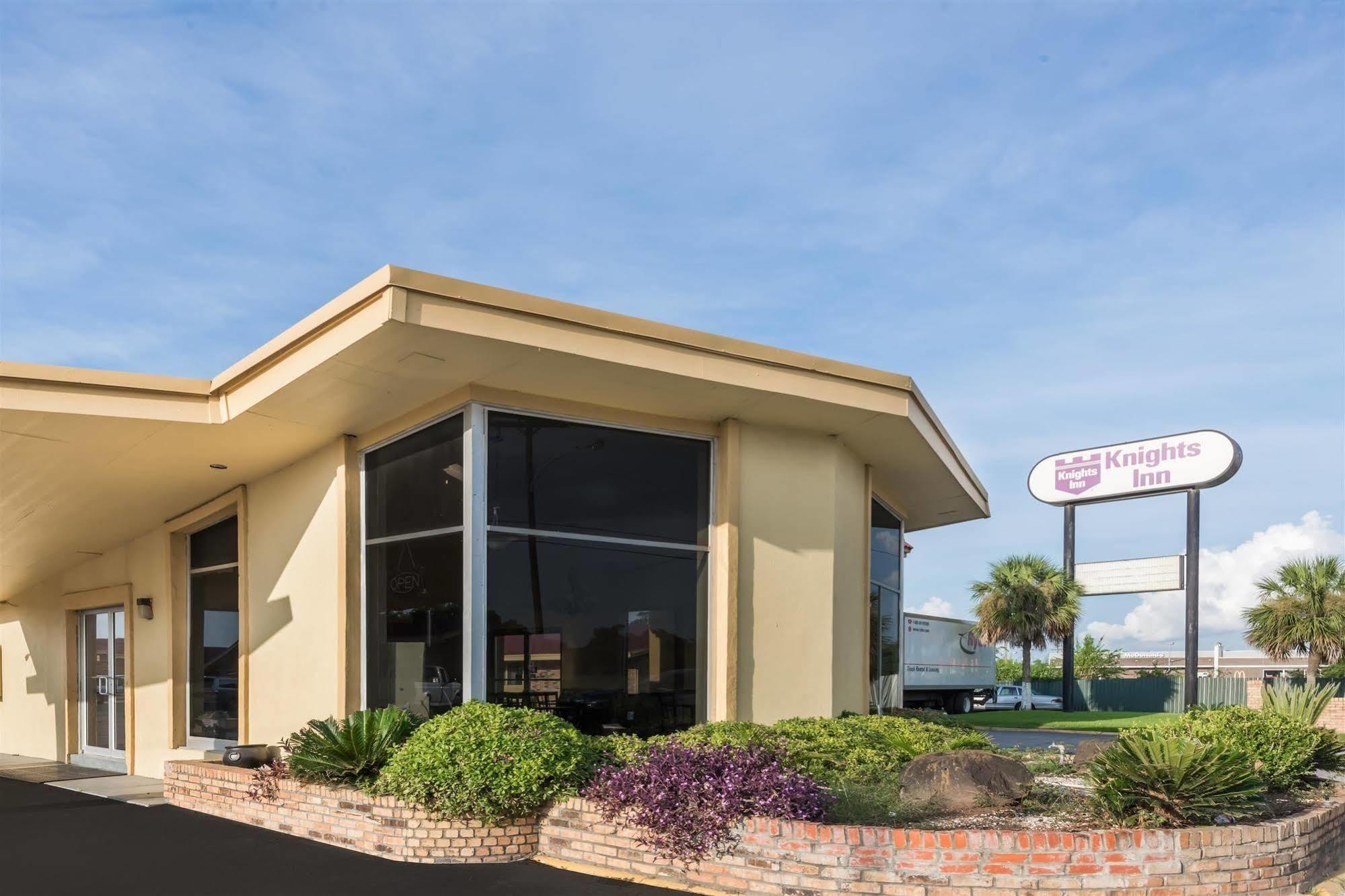 Oyo Hotel Lake Charles La I-10 Bagian luar foto